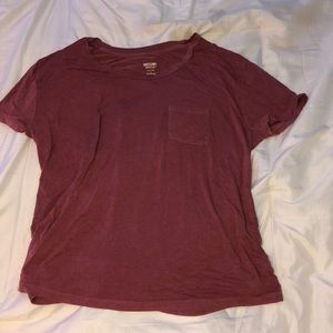 Basic tee with pocket